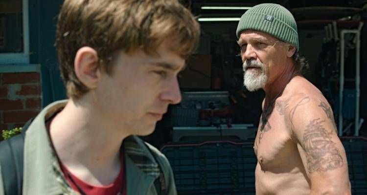 da sinistra: Austin Abrams e Josh Brolin - 20th Century Studios