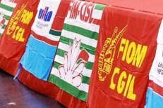 Uno striscione della Fiom Cgil - (Fotogramma)