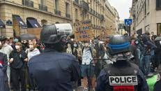 La protesta a Parigi - (Foto Adnkronos)