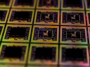 La diplomazia dei chip: l’Europa cerca alleanze nella nuova sfida tra Usa e Cina