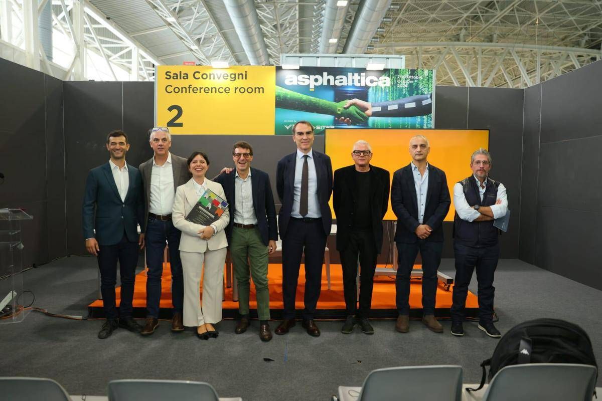 Convegno Officina dell’Ambiente su 'Sostenibilità e materiali per le strade del futuro'