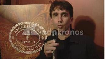 Il Papiro, la tradizione fiorentina della carta decorata a mano compie 50 anni - Video