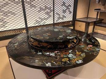 Giappone, riapre lo storico edificio Hyakudan Kaidan di Tokyo