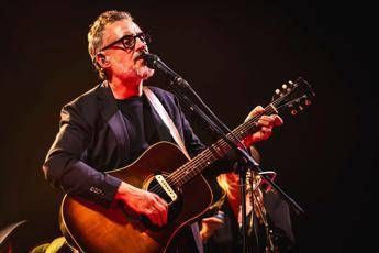 Tuttobrunori, il ritorno al teatro tra canzoni, monologhi e sold out
