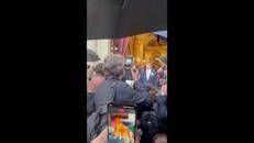 Bechis e Cardinaletti sposi, il matrimonio e il primo bacio tra marito e moglie - Video