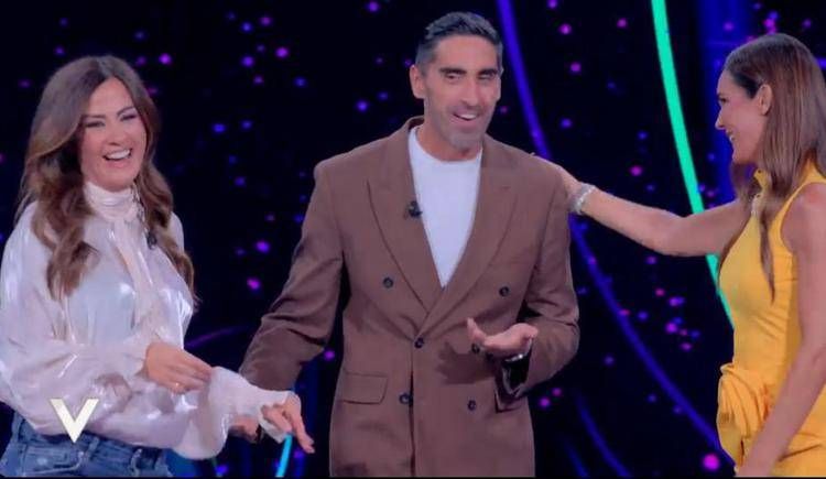 Giorgia Palmas e Filippo Magnini a Verissimo