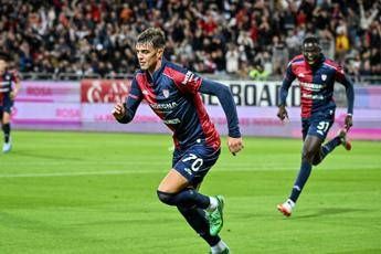 Cagliari-Juve 1-1, Kolo Muani risponde a Maldini: i bianconeri agganciano il Como al sesto posto