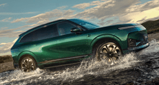 Debutta il SUV XPENG G9L al Salone di Parigi