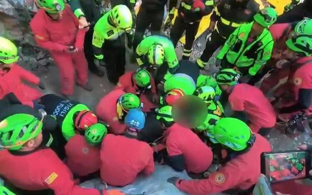 Sardegna, liberato lo speleologo intrappolato: decisiva la disostruzione