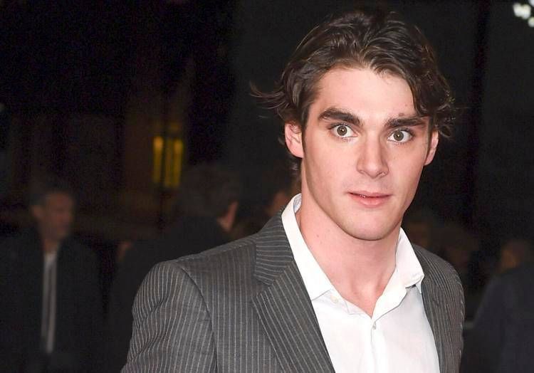 RJ Mitte - (IPa)