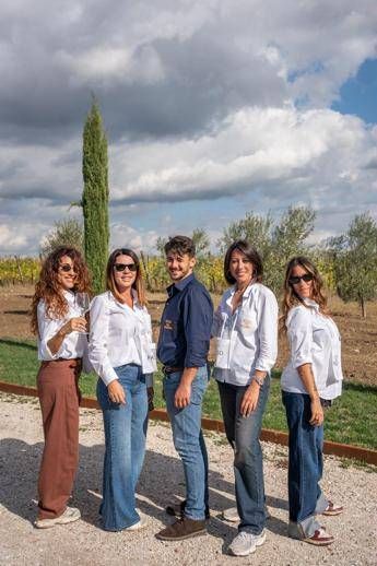 Vino: tra donne, passione e famiglia, 'Passo delle Tortore' apre le porte della sua cantina