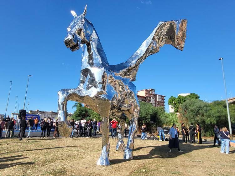 Inaugurazione nel quartiere Librino di Catania, della “Porta di Pegaso” con la statua “Pegaso, il cavallo alato” - (Adnkronos)