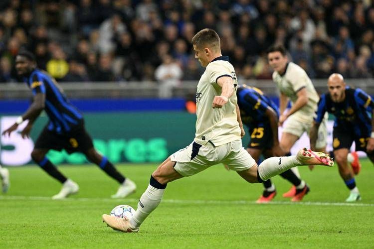 Il rigore di Tresoldi - Afp
