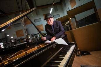 Mauro Pagani torna con il nuovo album 'Tutto è già qui'