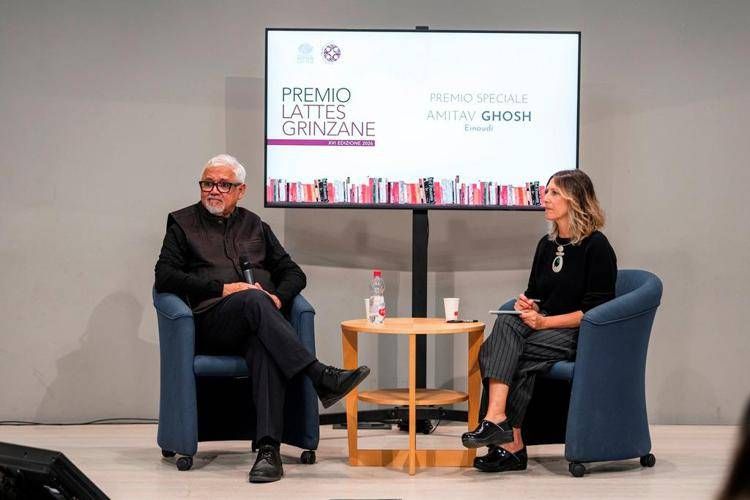 (Lo scrittore e antropologo indiano Amitav Ghosh - ufficio stampa del Premio Grinzane Lattes)