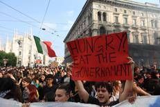 Il corteo convocato da “Italia in Piazza” a Milano - Ipa