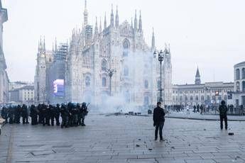 I disordini di Milano - Ipa/Fotogramma
