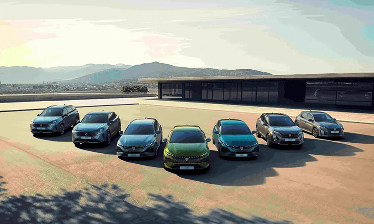 Peugeot rinnova gli allestimenti: più tecnologia e dotazioni dalla 208 alla 5008