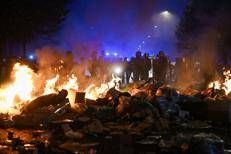 La guerriglia di Parigi - Afp