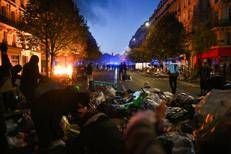 Scontri a Parigi - (Afp)