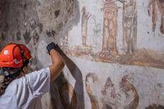 (I lavori di restauro in corso - ufficio stampa del Parco Acheologico di Pompei)