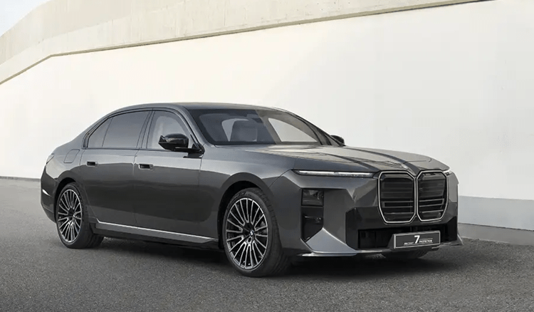 BMW Concept 7 Protection: la Serie 7 blindata da 612 CV