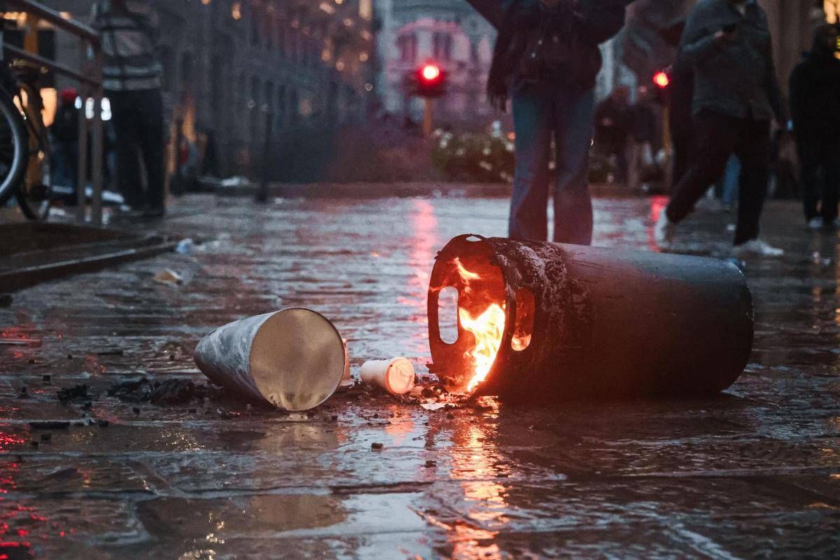 Sicurezza nelle manifestazioni, il Quirinale frena sui poteri ai militari