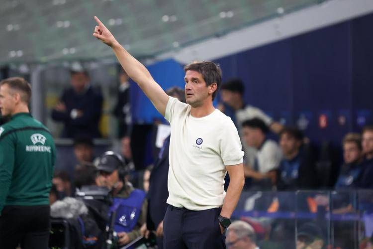 L'allenatore dell'Inter Chivu - IPA