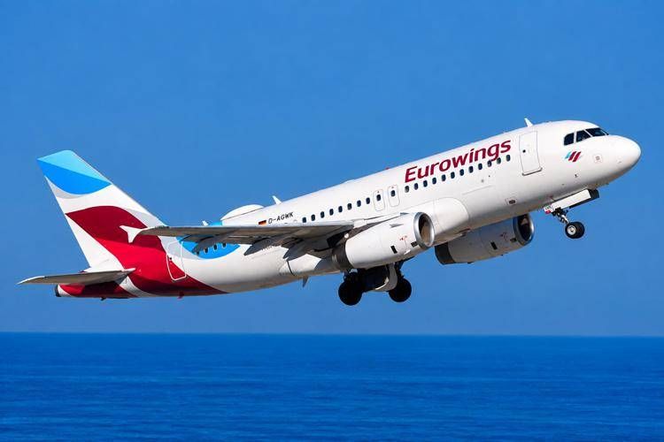 Un aereo Eurowings - Ipa/Fotogramma