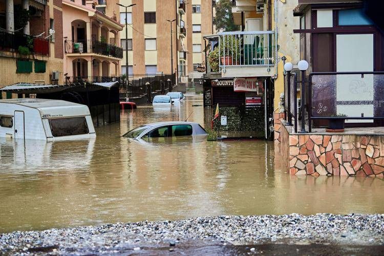 Catanzaro tra le zone colpite dal ciclone Harry  - (Ipa)
