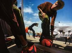 Parkour di Raghu Rai con Avani Rai - Calendario PirelliCafè di Raghu Rai con Avani Rai - Calendario PirelliFlower market di Raghu Rai con Avani Rai - Calendario PirelliHijras di Raghu Rai con Avani Rai - Calendario PirelliSardaars di Raghu Rai con Avani Rai - Calendario PirelliRanveer Singh di Raghu Rai con Avani Rai - Calendario PirelliFreida Pinto di Solve Sundsbo - Calendario PirelliLakshmi Menon di Solve Sundsbo - Calendario PirelliAvani Rai di Solve Sundsbo - Calendario PirelliBahvitha Mandava di Solve Sundsbo - Calendario PirelliPadma Lakshmi di Solve Sundsbo - Calendario PirelliAditi Rao Hydari di Solve Sundsbo - Calendario Pirelli