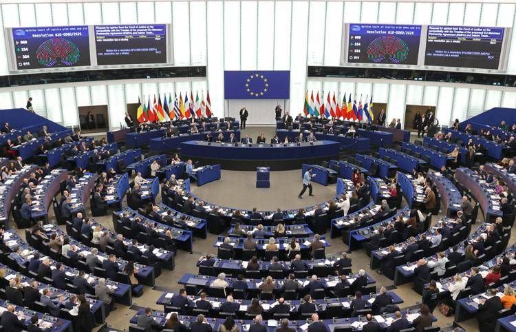 Emiciclo del Parlamento europeo  - (Ipa/Fotogramma)