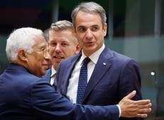 Il presidente Antonio Costa con il primo ministro ungherese Peter Magyar (in mezzo) e con il greco Kyriakos Mitsotakis
 - Fotogramma/Ipa