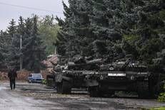 Tank russi - (Afp)