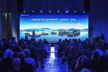 FAWCAR sbarca ufficialmente in Italia con cinque SUV