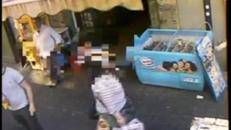 Due arresti per omicidio della caffetteria a Napoli, il video del 2009 che fece il giro del mondo