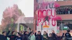 Torino, gli studenti del Campus occupato: 