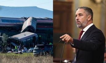 L'incidente ferroviario in Spagna e il leader di Vox, Abascal - (Ipa)