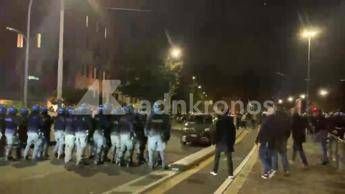Roma, manifestanti tentano di raggiungere il Circo Massimo: nuovo sbarramento in piazza Albania - Video