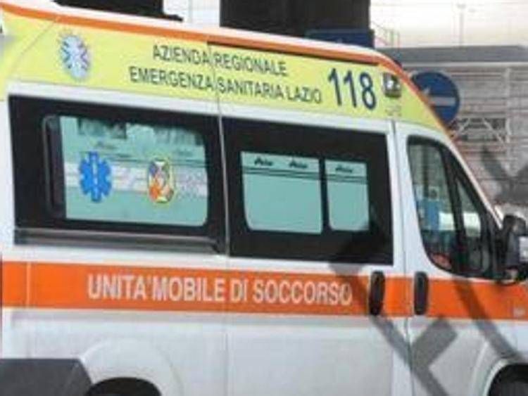 Ambulanza, repertorio  - (Fotogramma)