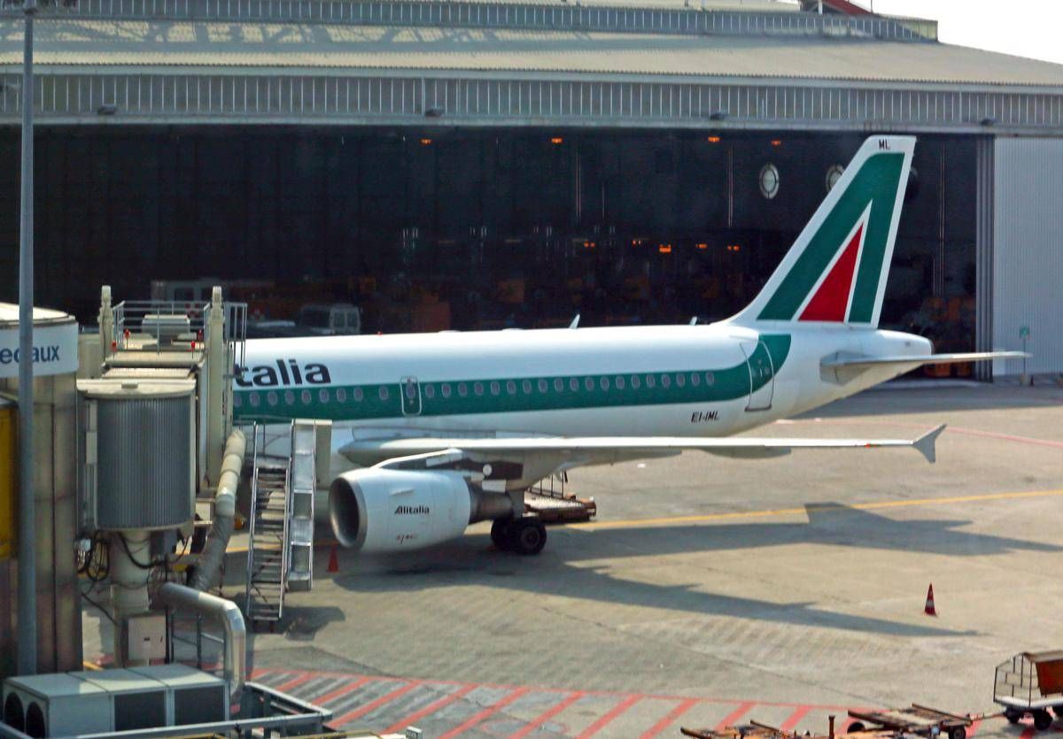 Gentiloni Rules Out Nationalisation Of Alitalia
