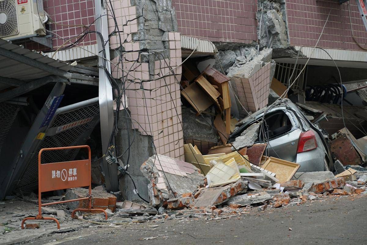 Terremoto Taiwan, 4 morti e oltre 100 dispersi
