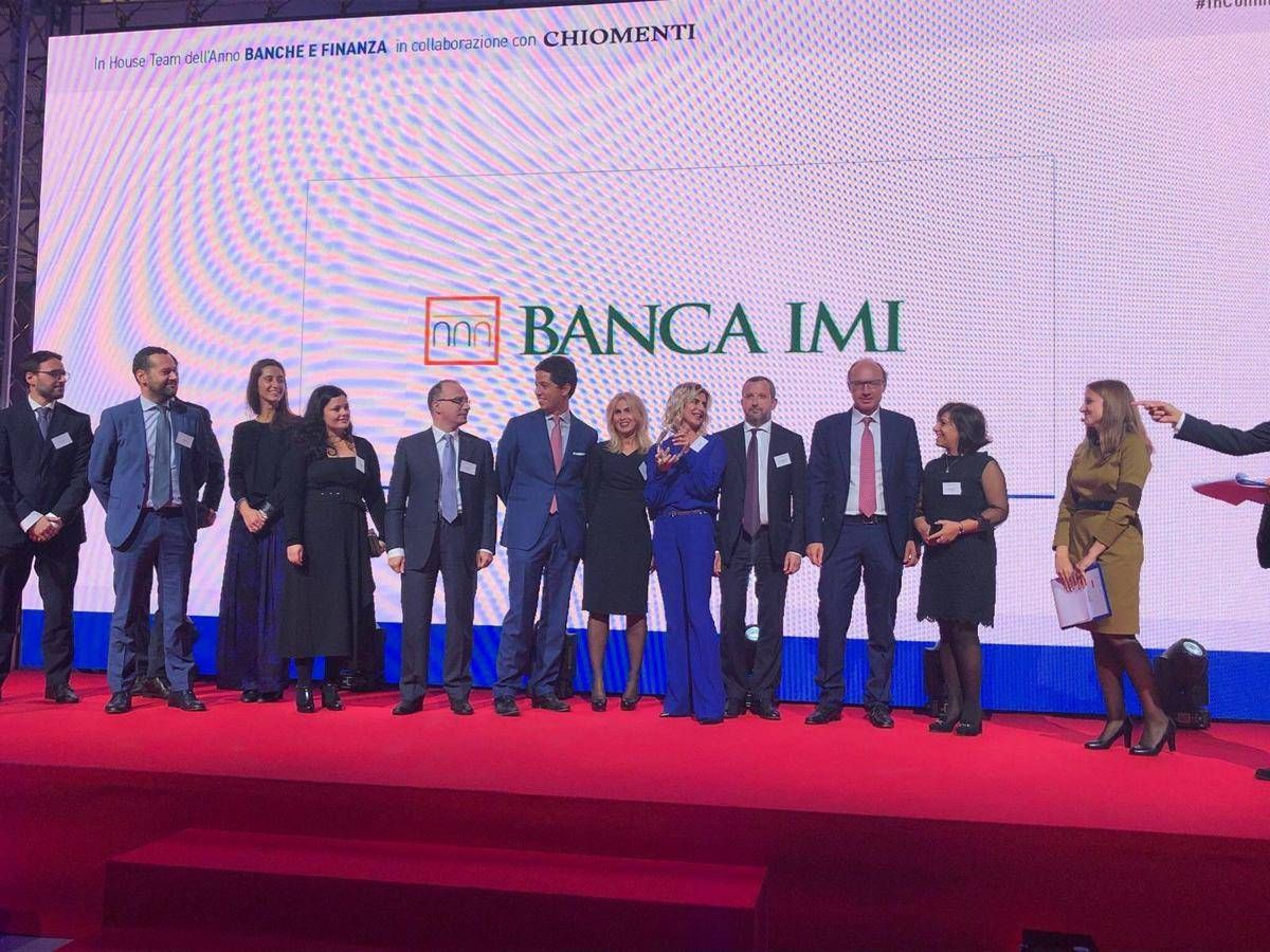 Banca Imi Ecco Il Team Dell Anno