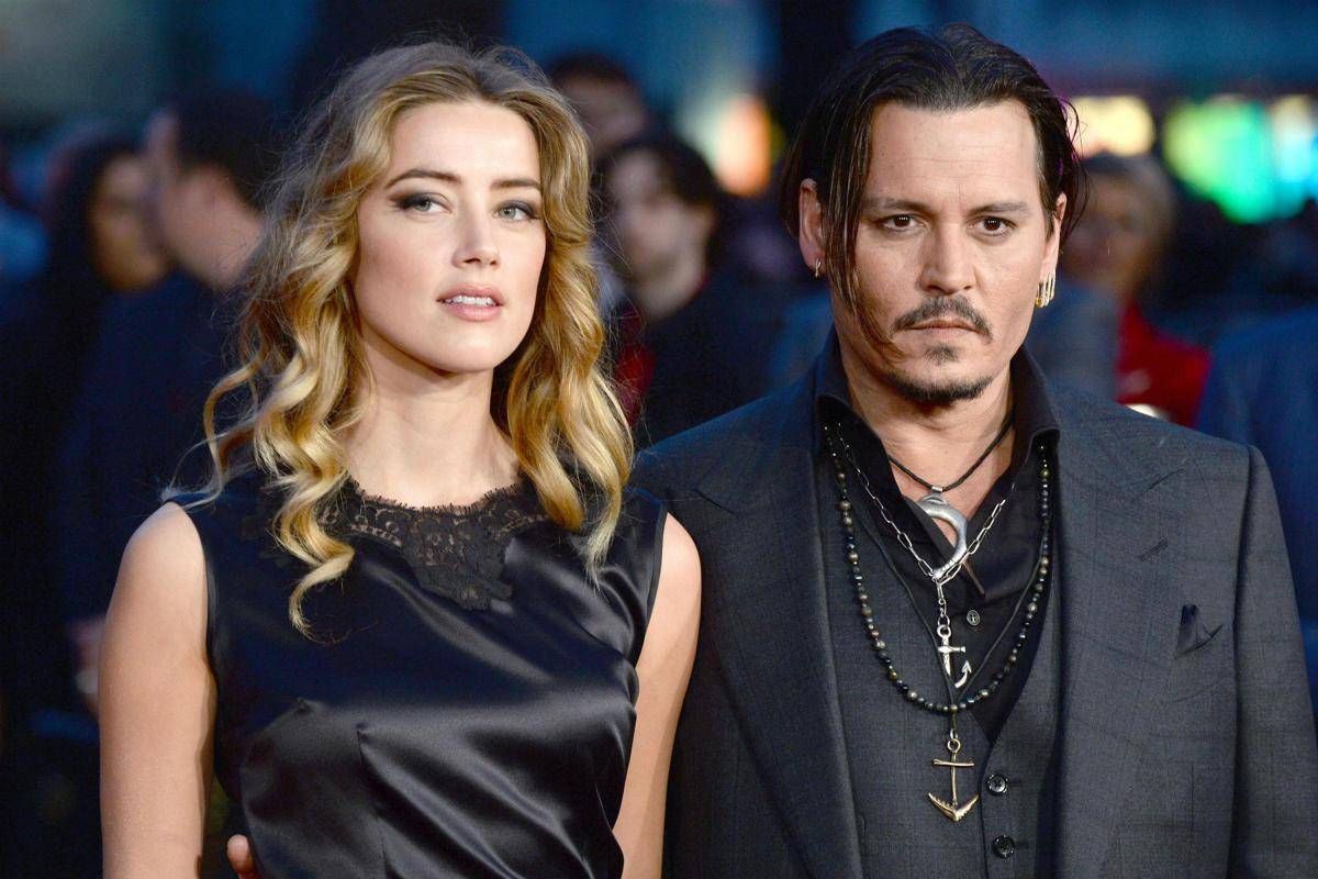 Johnny Depp Fa Causa Ad Amber Heard