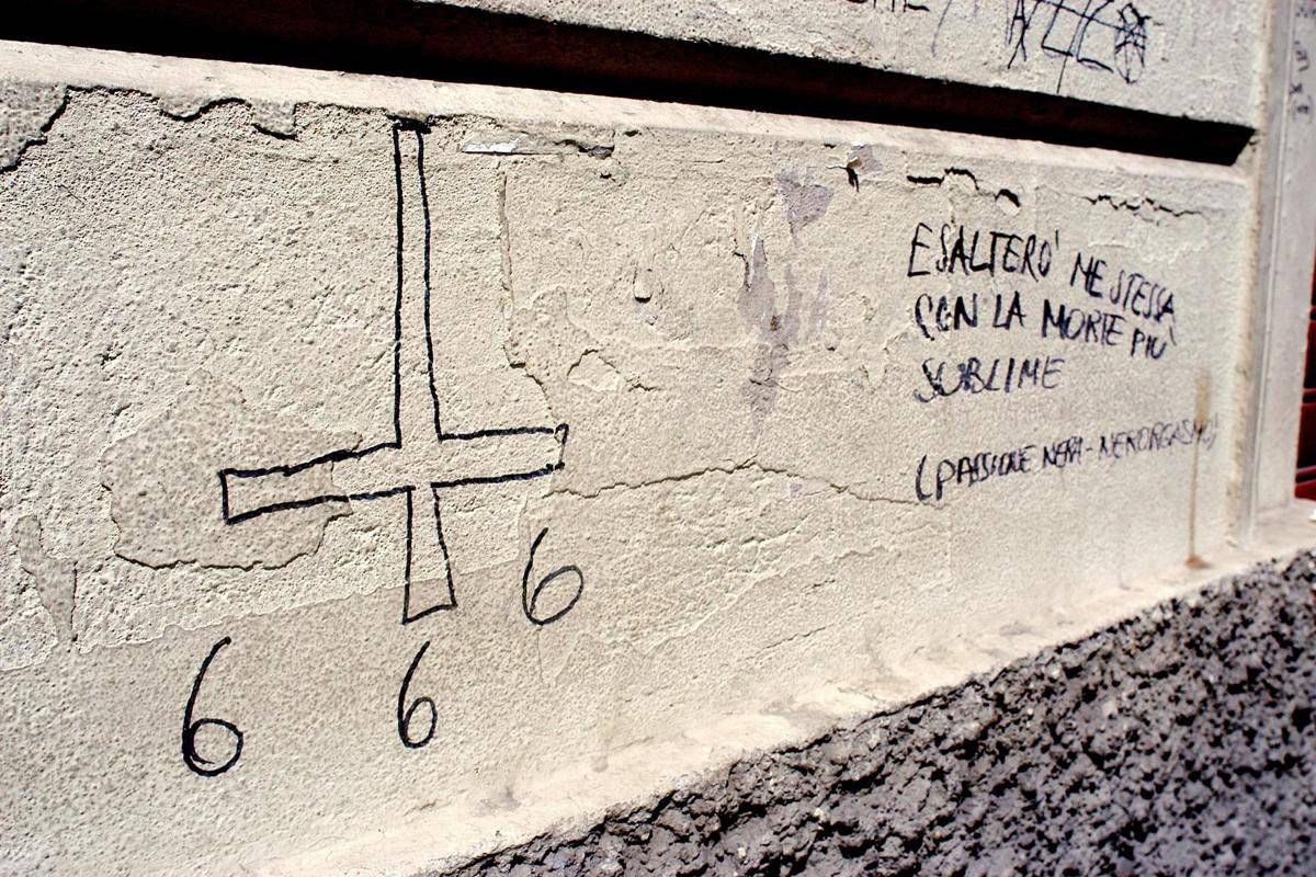Satanismo Oltre Mille Scomparsi In 10 Anni