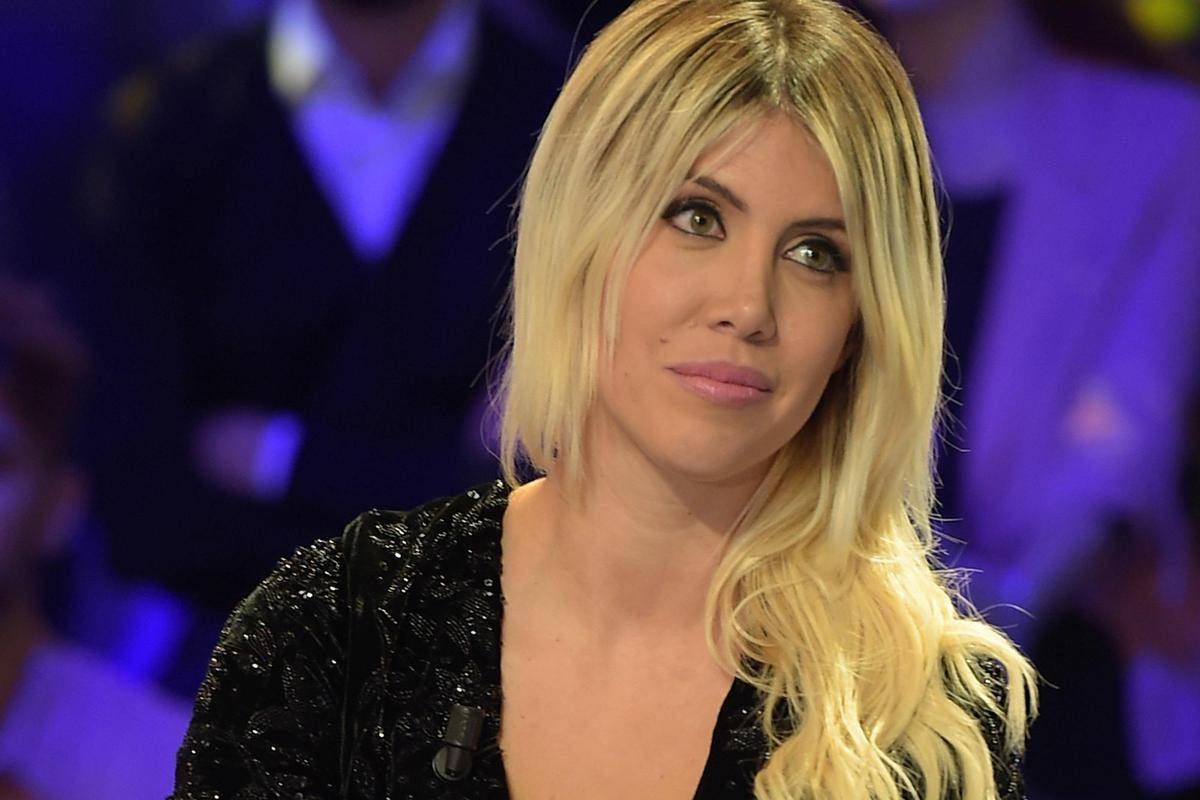 Tv: Wanda Nara, 'mio padre dice che sono avida? 'L'ho ...