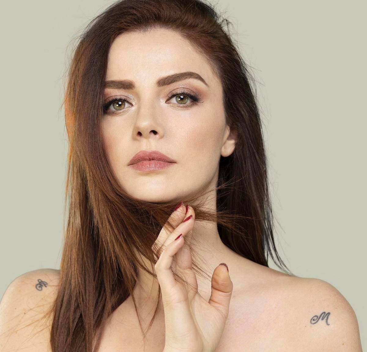 Annalisa In Nuda Finalmente Libera Di Essere Imperfetta