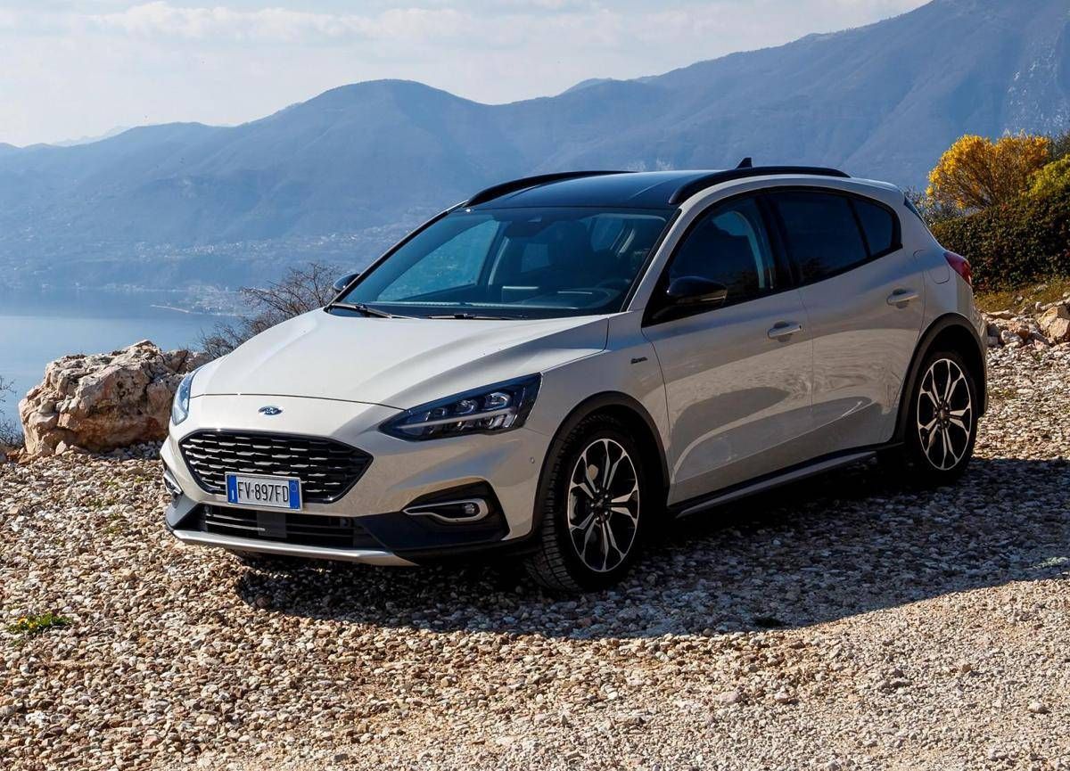 Ford_Focus_Active1.jpg