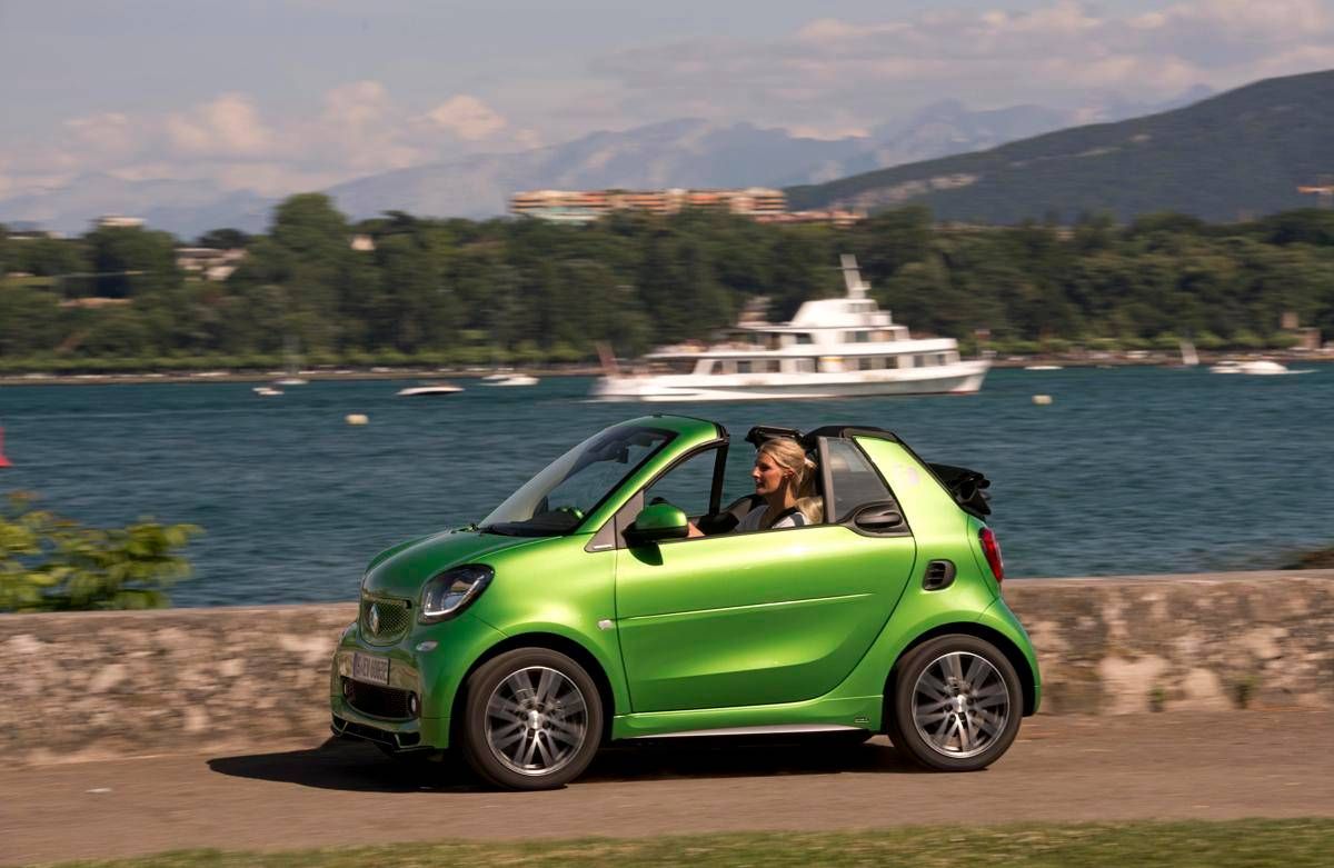 Smart Arriva La Versione Elettrica Della Fortwo Cabrio