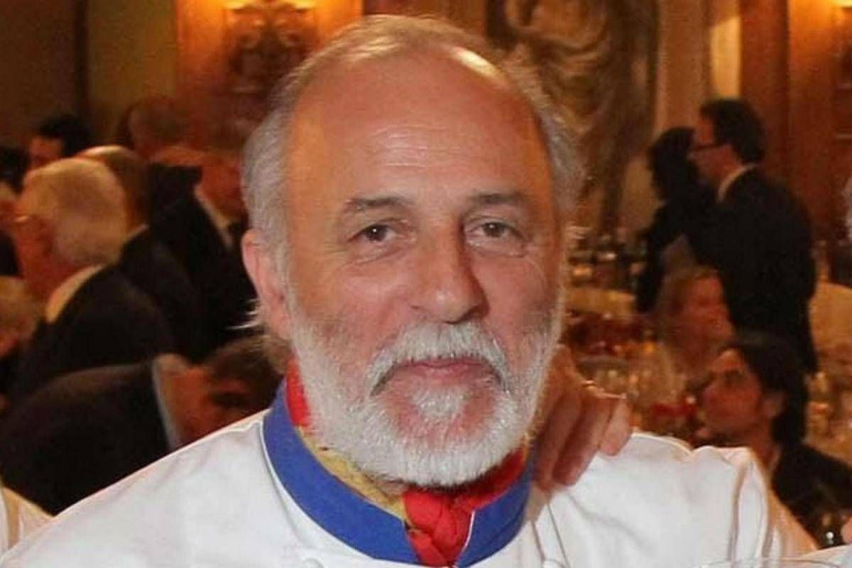 Molto grande cuoco